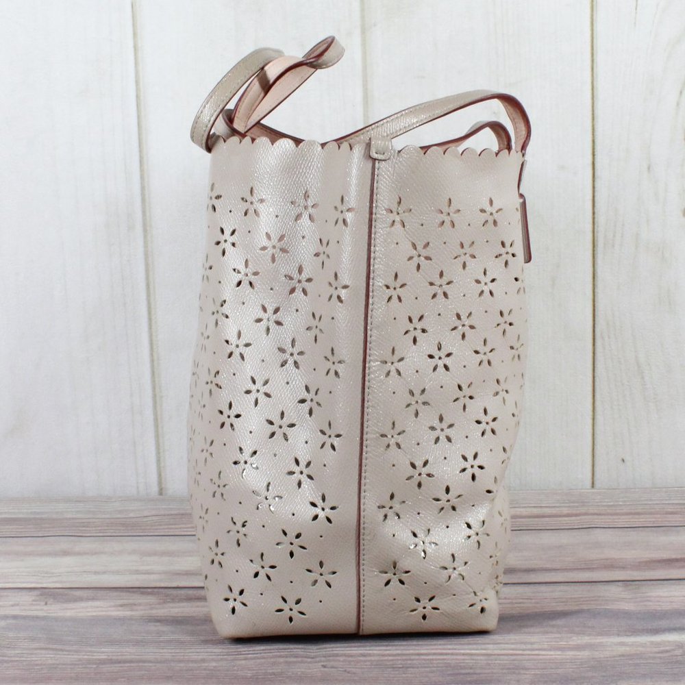 COACH Purple Floral Cutout Leather Tote Handbag - Picture 4 of 11